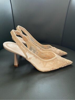 Nicole Miller Nude Lace Slingback Heels